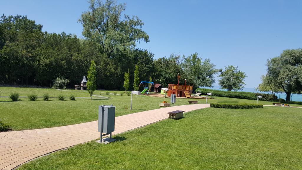 Milan Apartmanok Siófok Exteriör bild