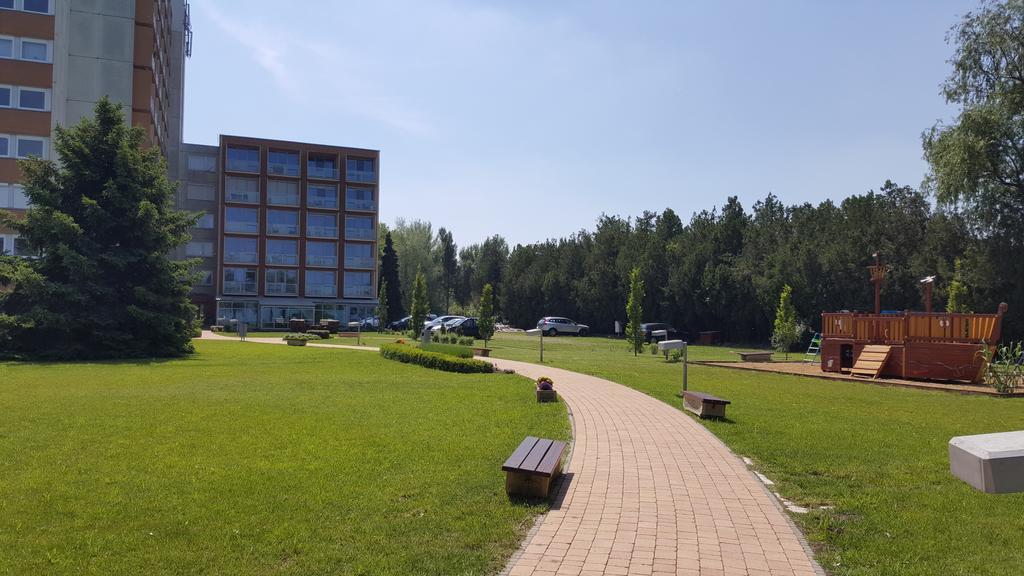 Milan Apartmanok Siófok Exteriör bild